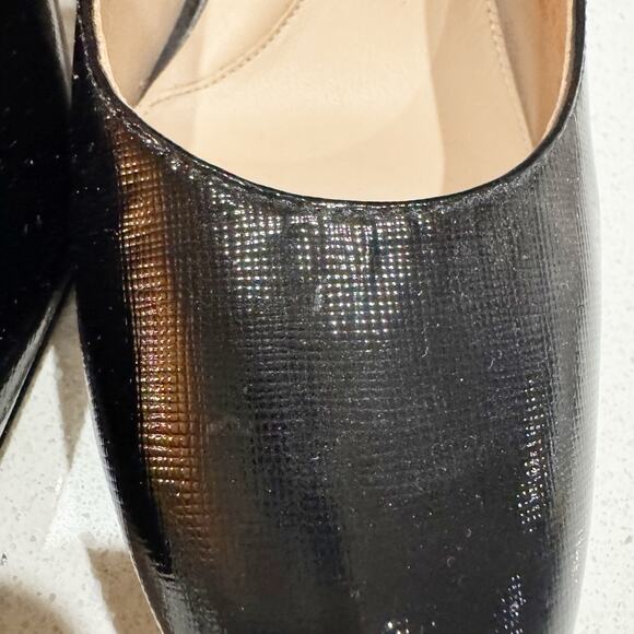 Cole Haan Women 8 Black Textured Pumps Round Toe - Picture 4 of 11